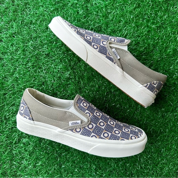 Vans Classic Slip On Geo Trek Olive - Picture 4 of 9